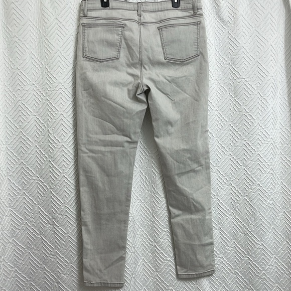Eileen Fisher Light Grey Skinny Jeans Size 16 - Picture 2 of 5